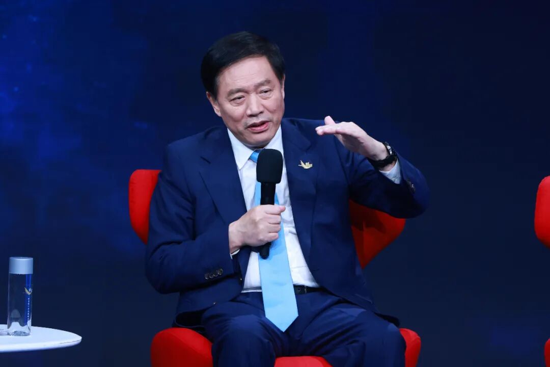 高潮H跪趴扩张调教男男视频