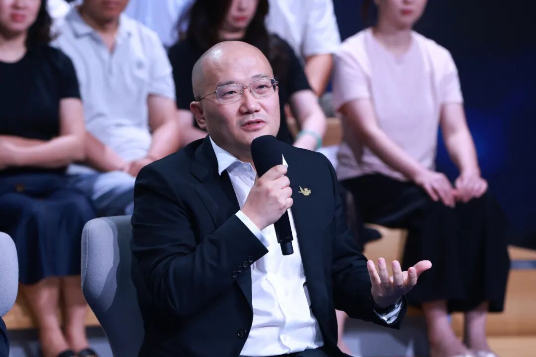 高潮H跪趴扩张调教男男视频